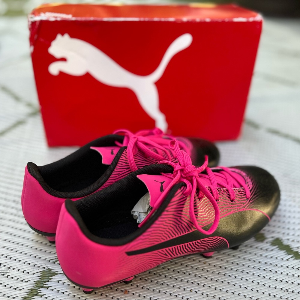 Juniors PUMA Spirit II Size 5 1/2